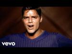 Ricky Martin - La Bomba